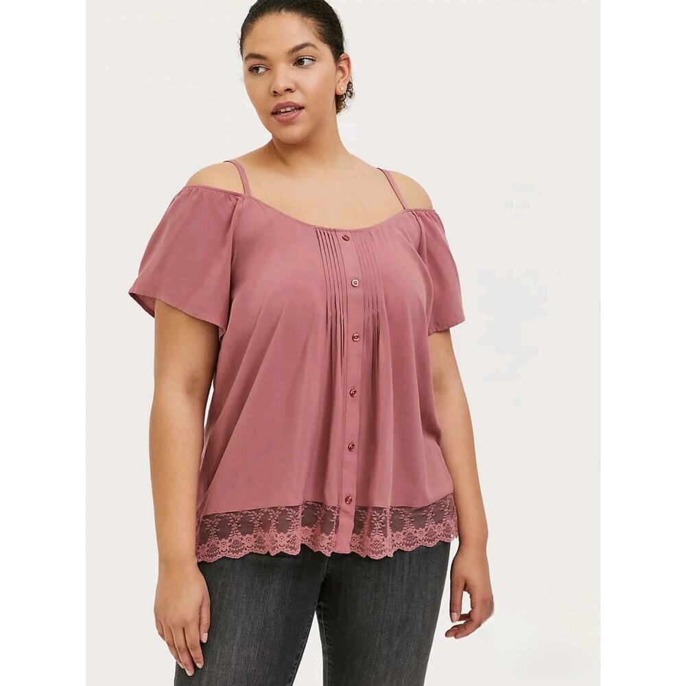 Torrid Top Womens 2X dusty rose challis blouse cold shoulder Lace Trim Flouncy